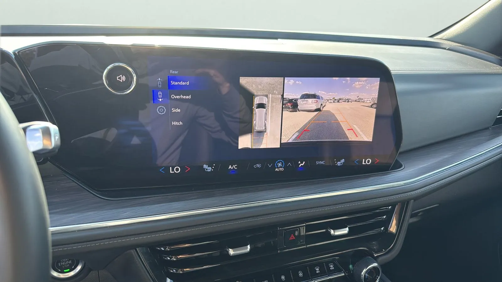 Chevrolet Tahoe photo 18