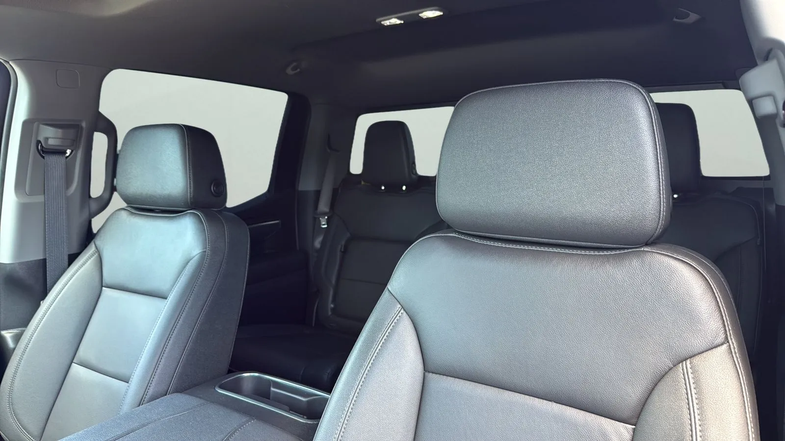 Chevrolet Silverado photo 9