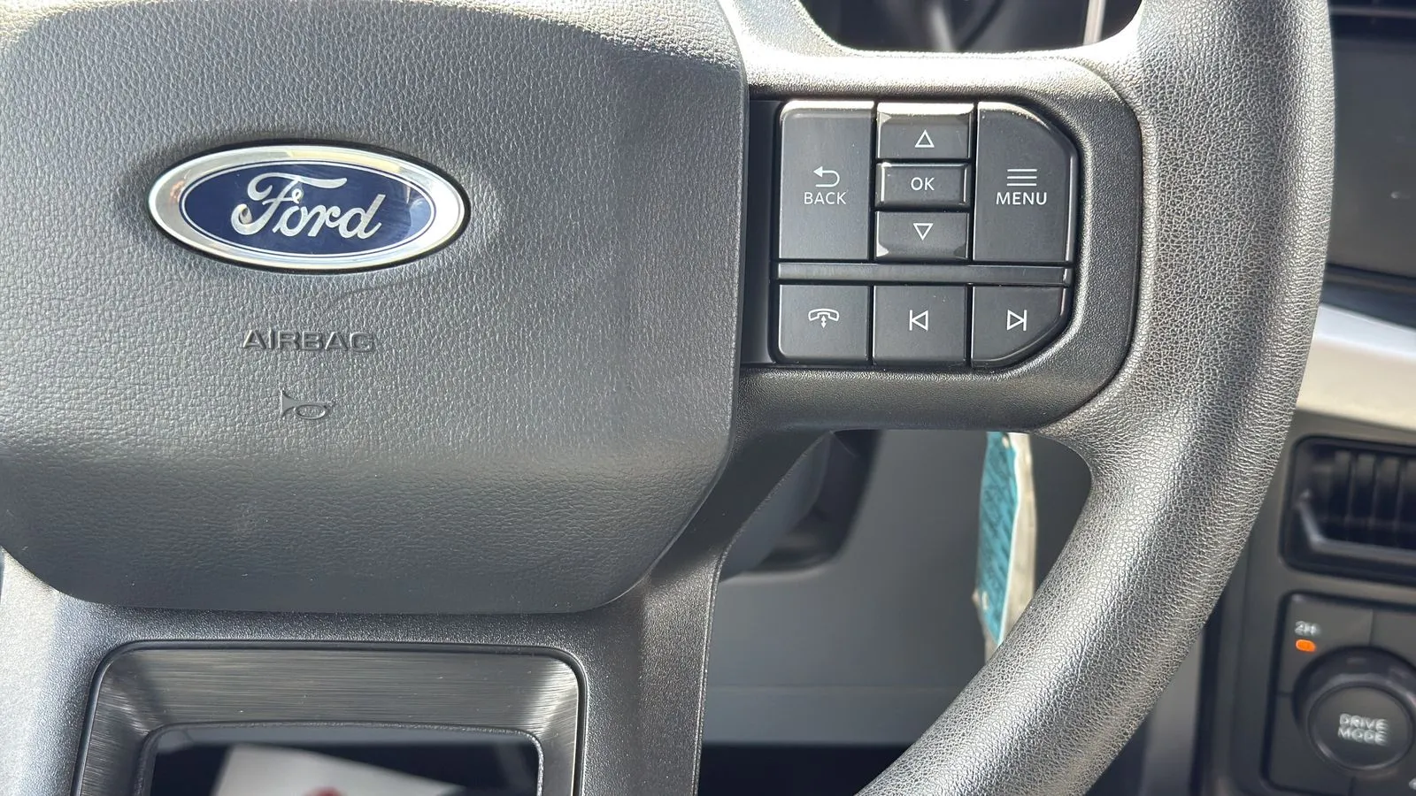Ford F-150 photo 15