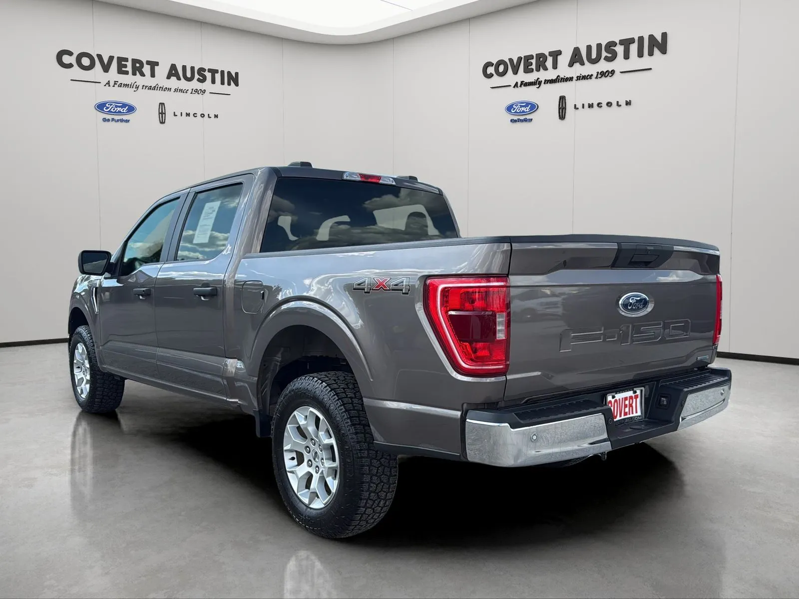 Ford F-150 photo 3