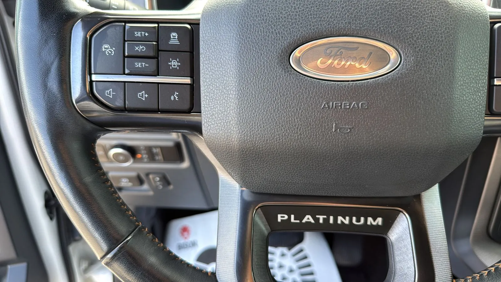 Ford F-150 photo 16