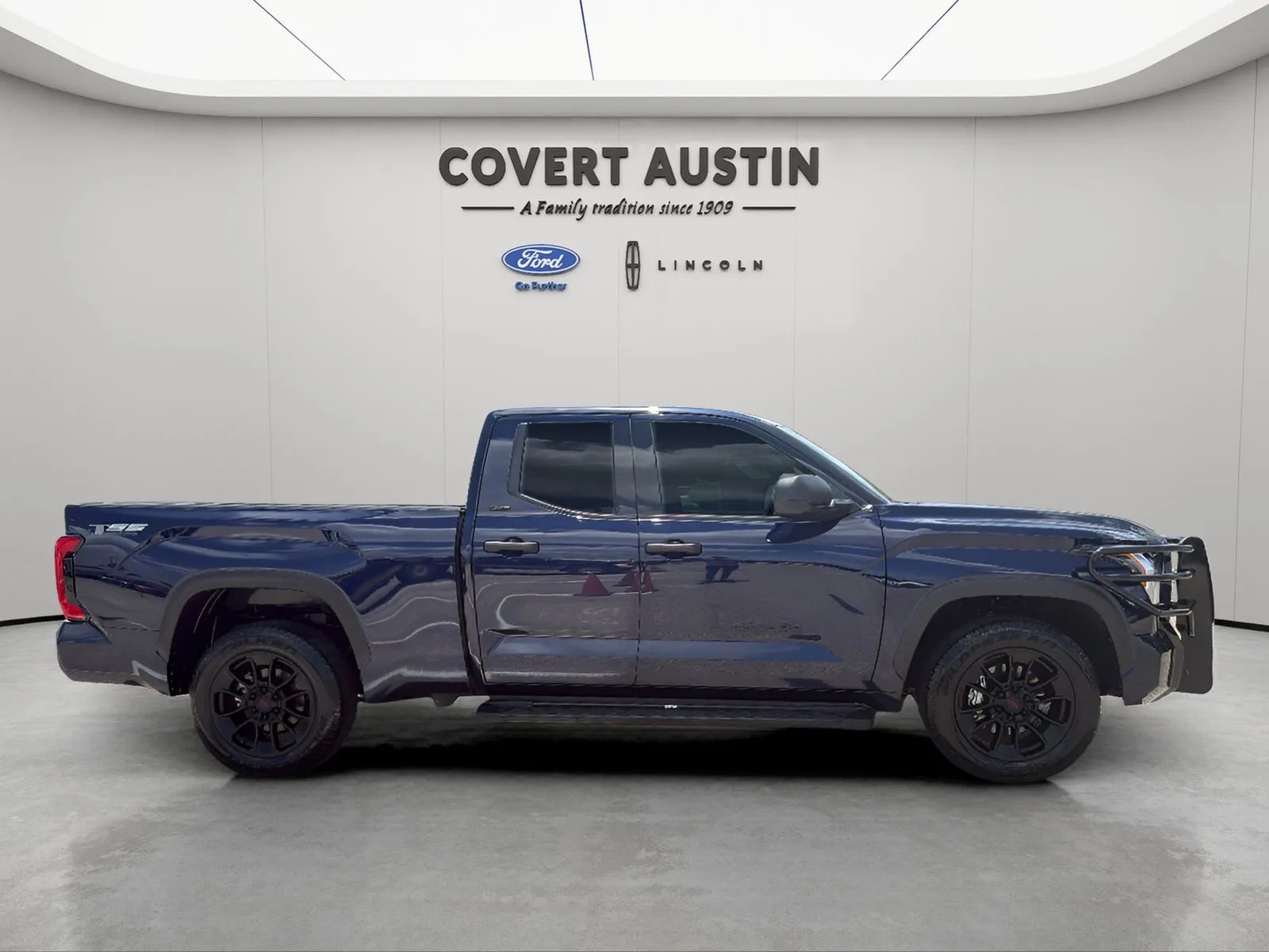 Toyota Tundra photo 6