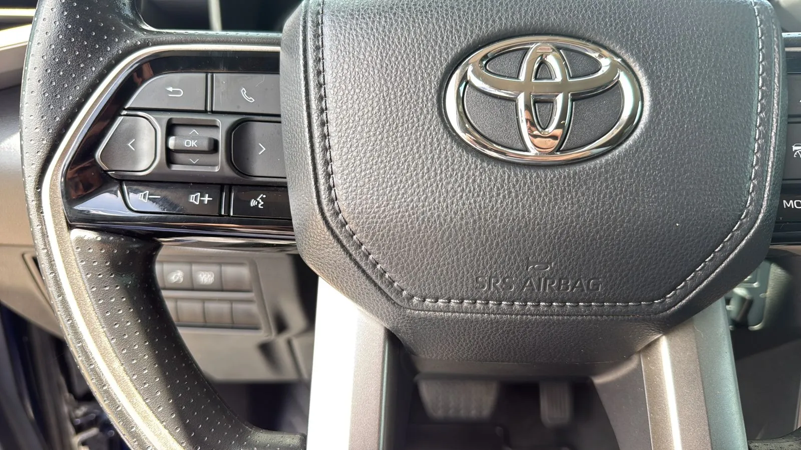 Toyota Tundra photo 16
