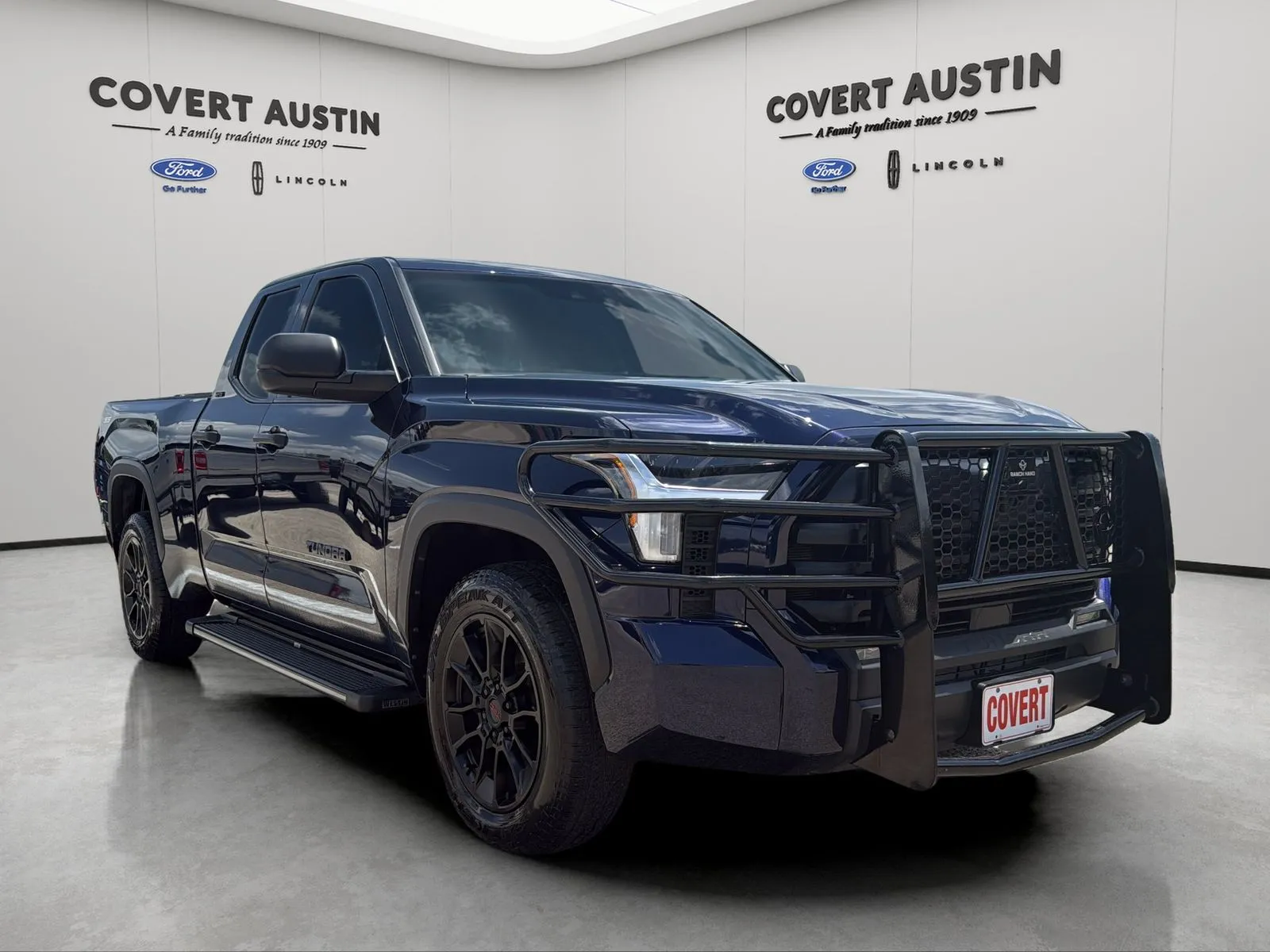 Toyota Tundra photo 7