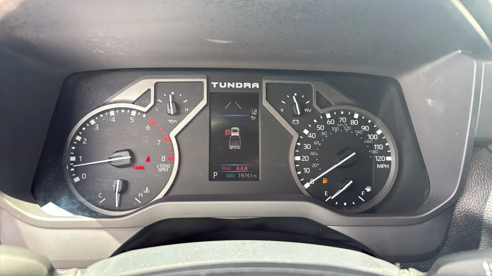 Toyota Tundra photo 13