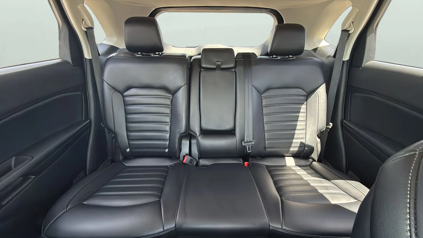 Ford Edge photo 25