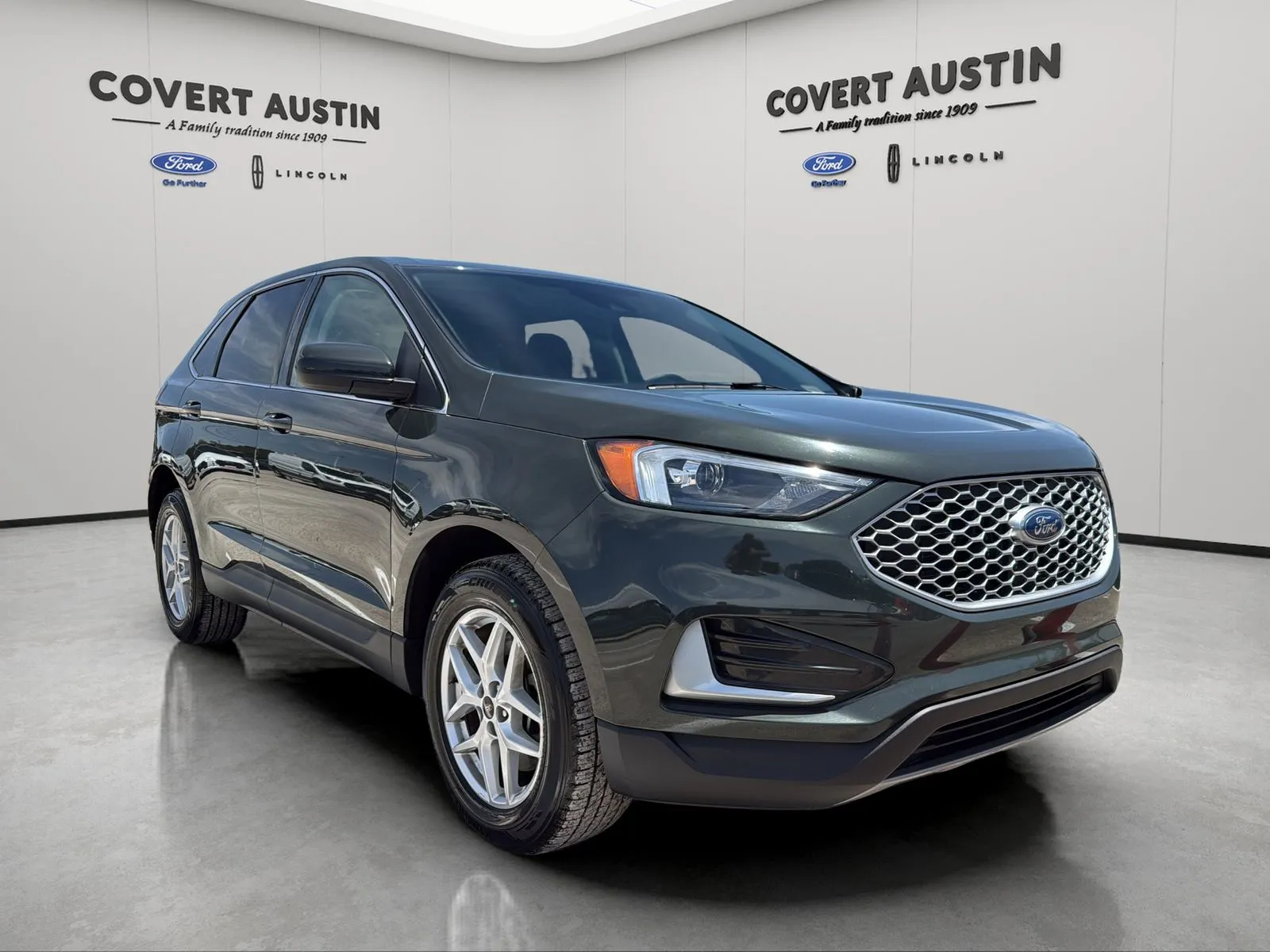 Ford Edge photo 7