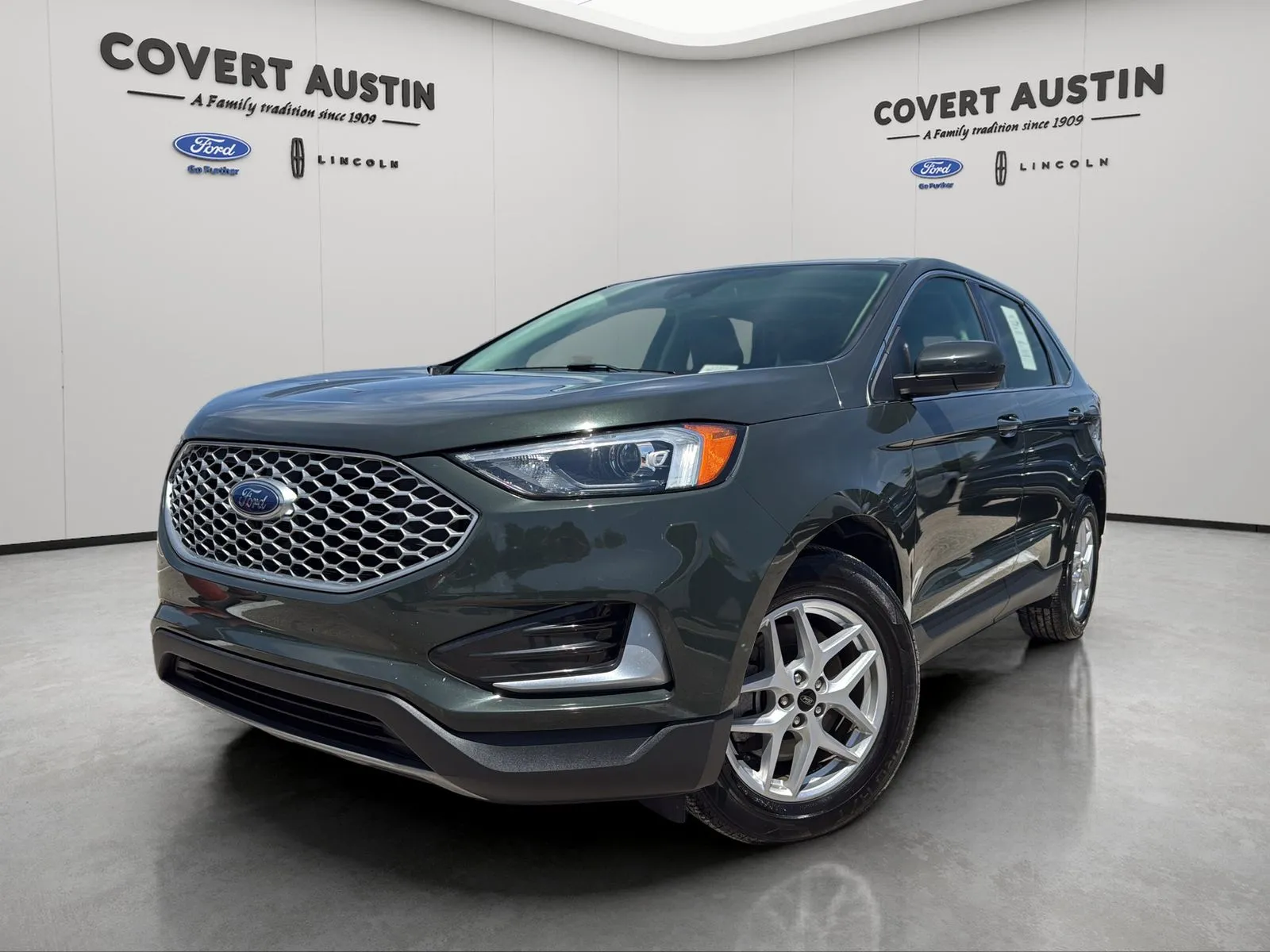 Green 2023 Ford Edge SEL for sale in Austin, TX
