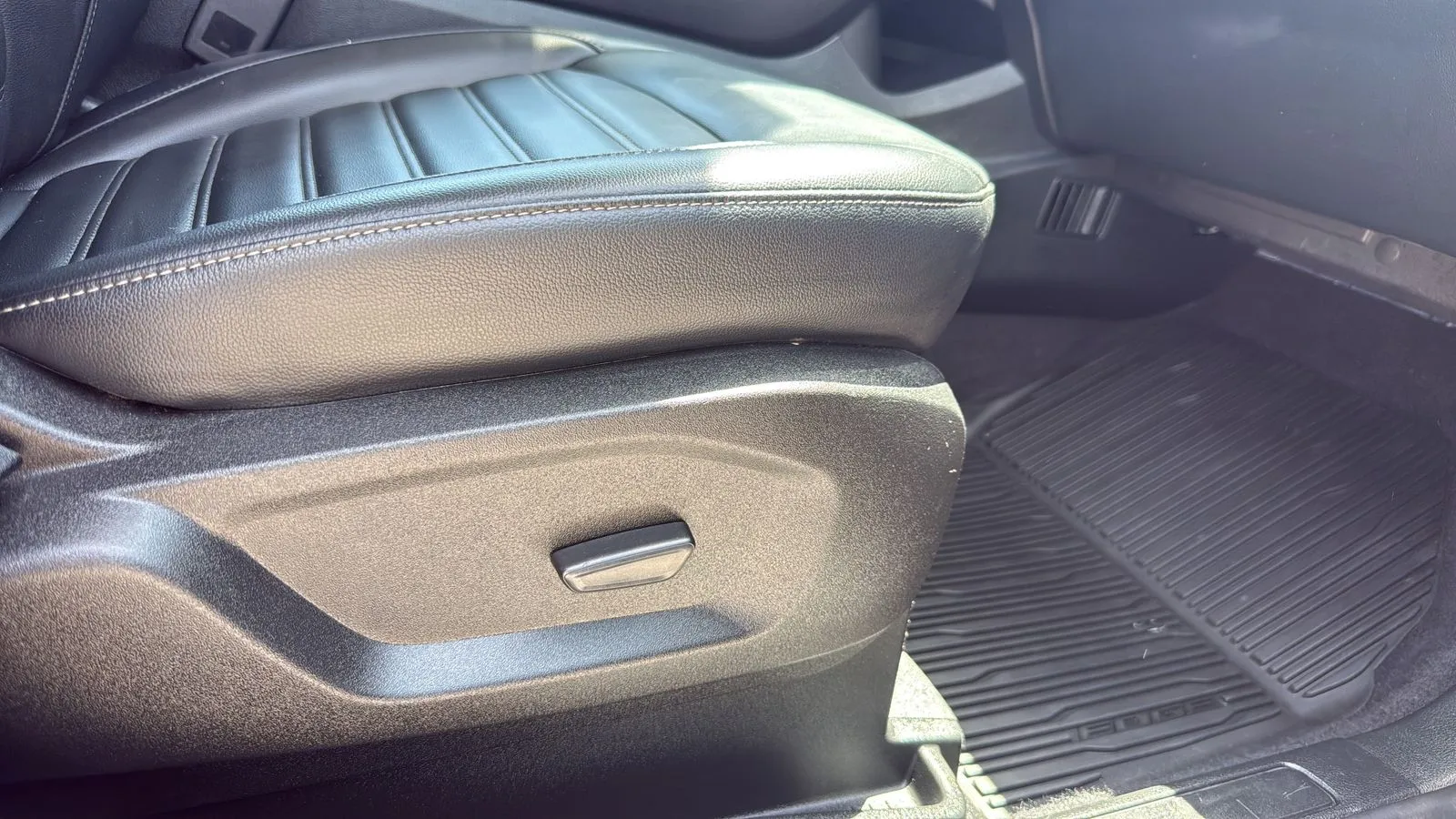 Ford Edge photo 24