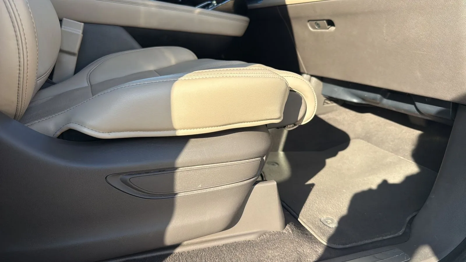 Lincoln Navigator photo 24