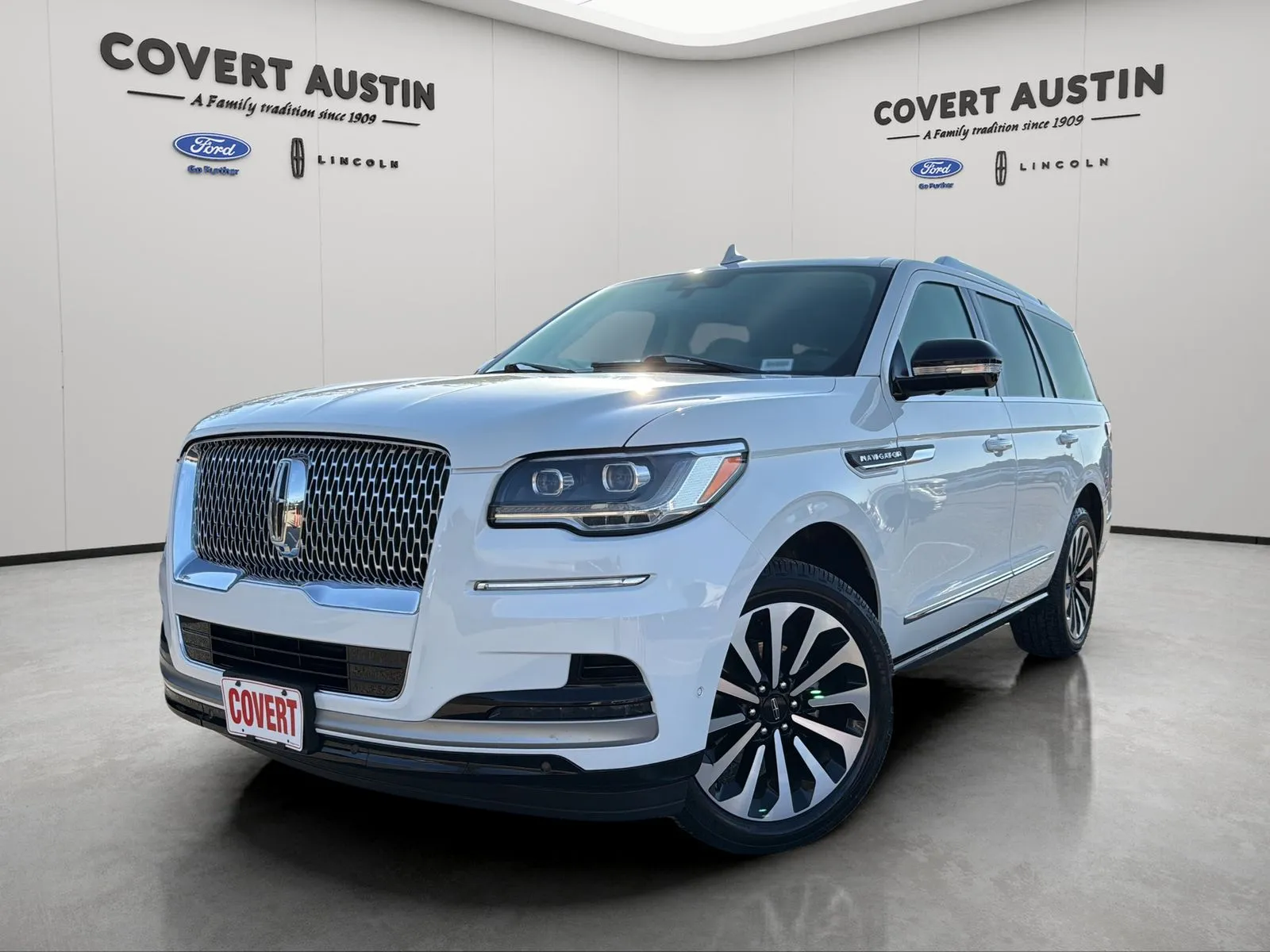 White 2024 Lincoln Navigator Reserve for sale in Austin, TX