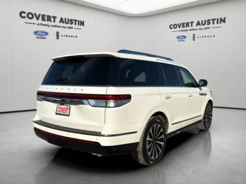 More photos of 2024 Lincoln Navigator Reserve at Covert Ford Lincoln, TX