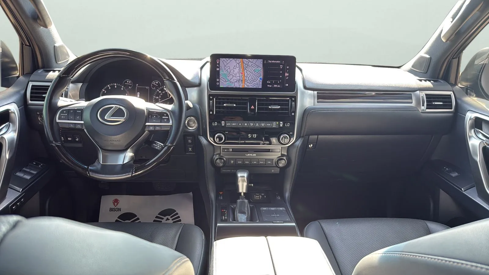 Lexus GX photo 21
