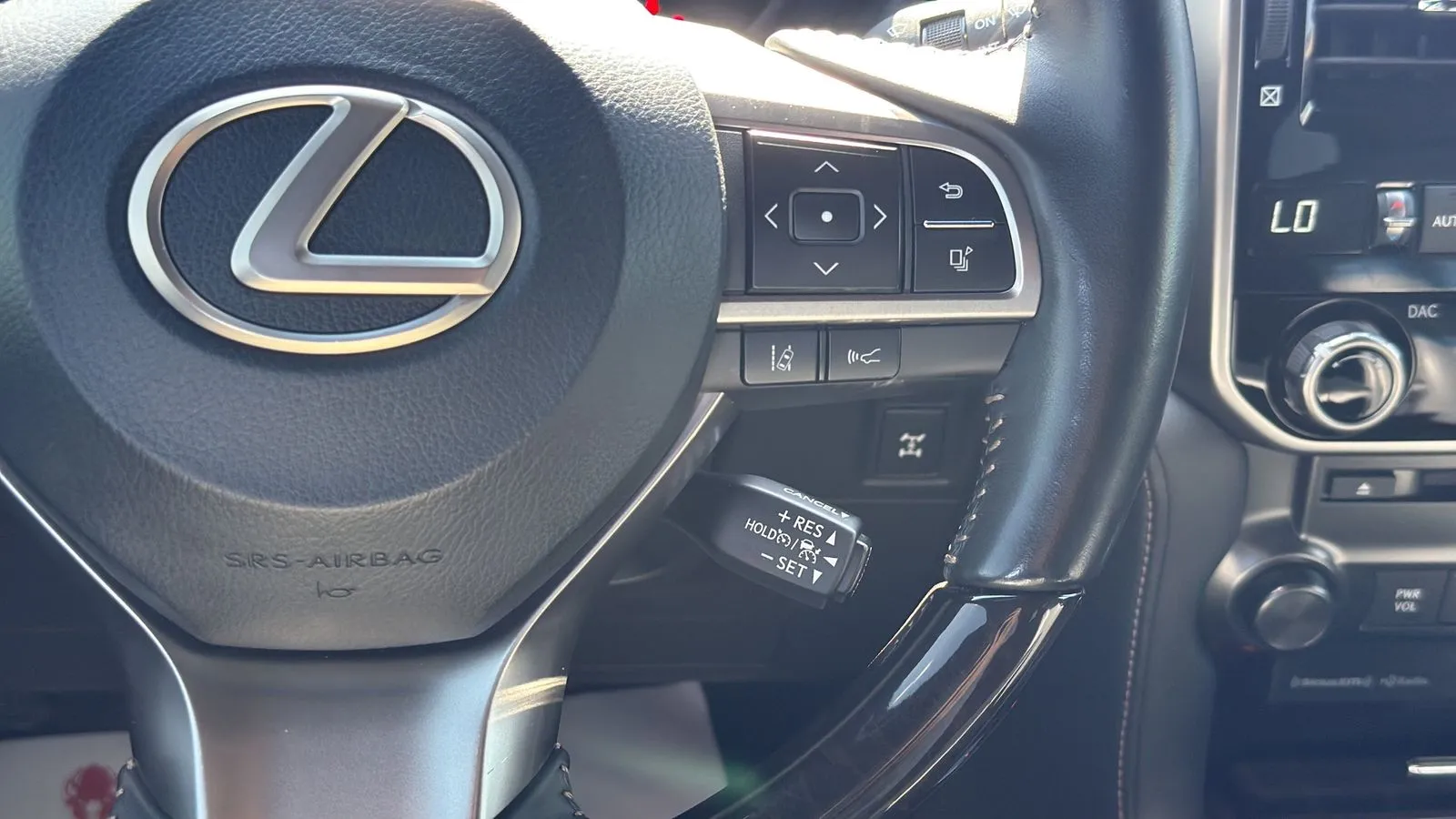 Lexus GX photo 15