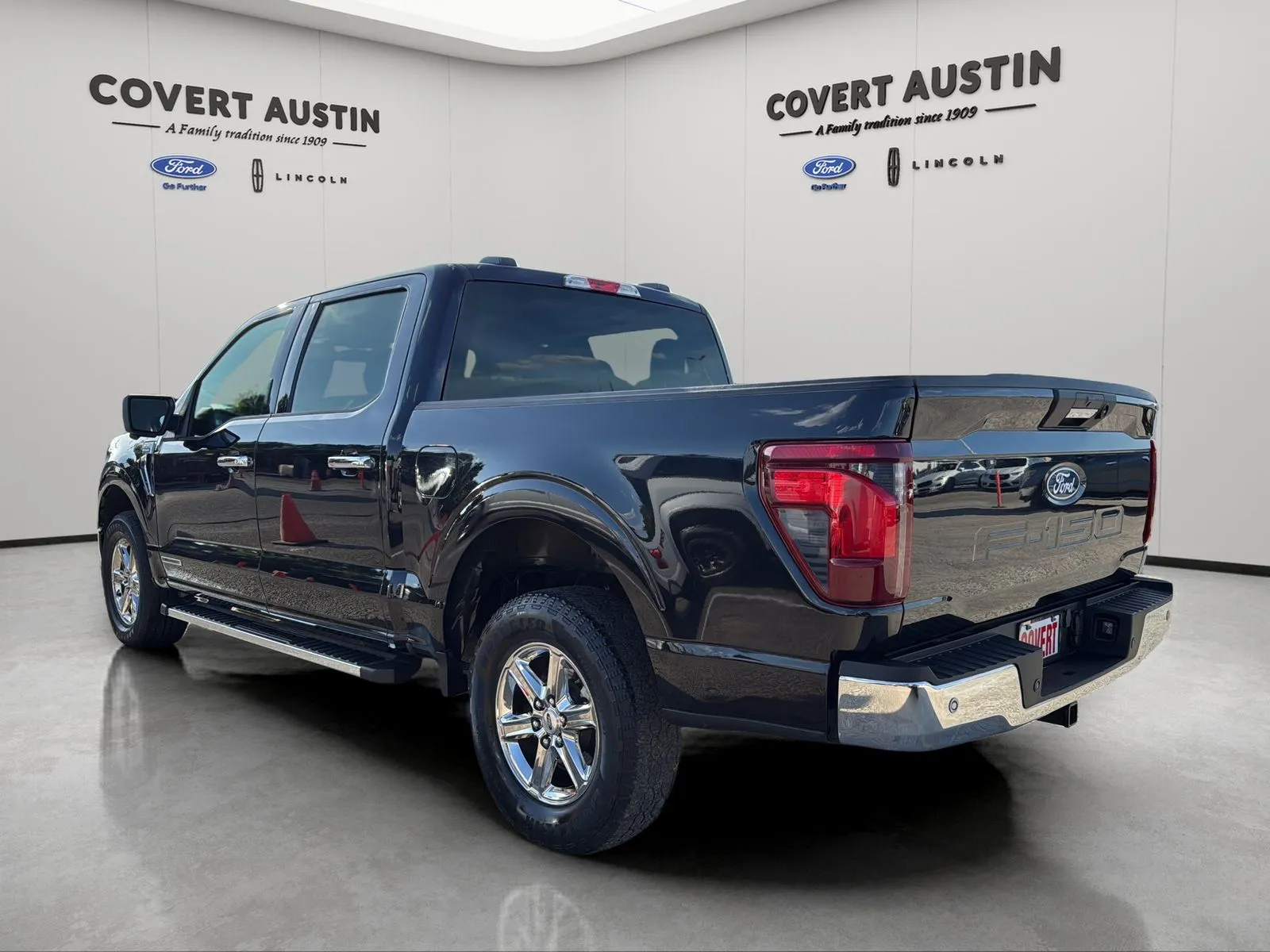 Ford F-150 photo 3