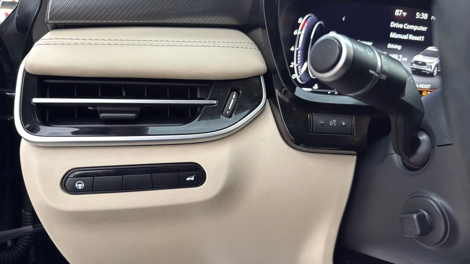 Infiniti QX60 photo 15