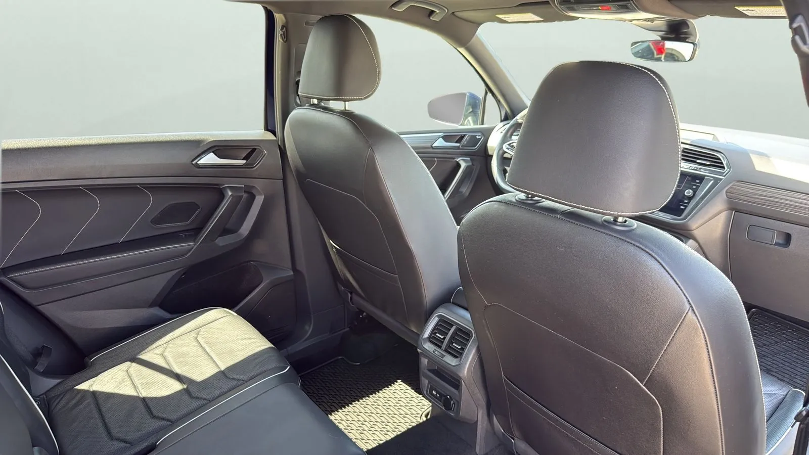 Volkswagen Tiguan photo 28