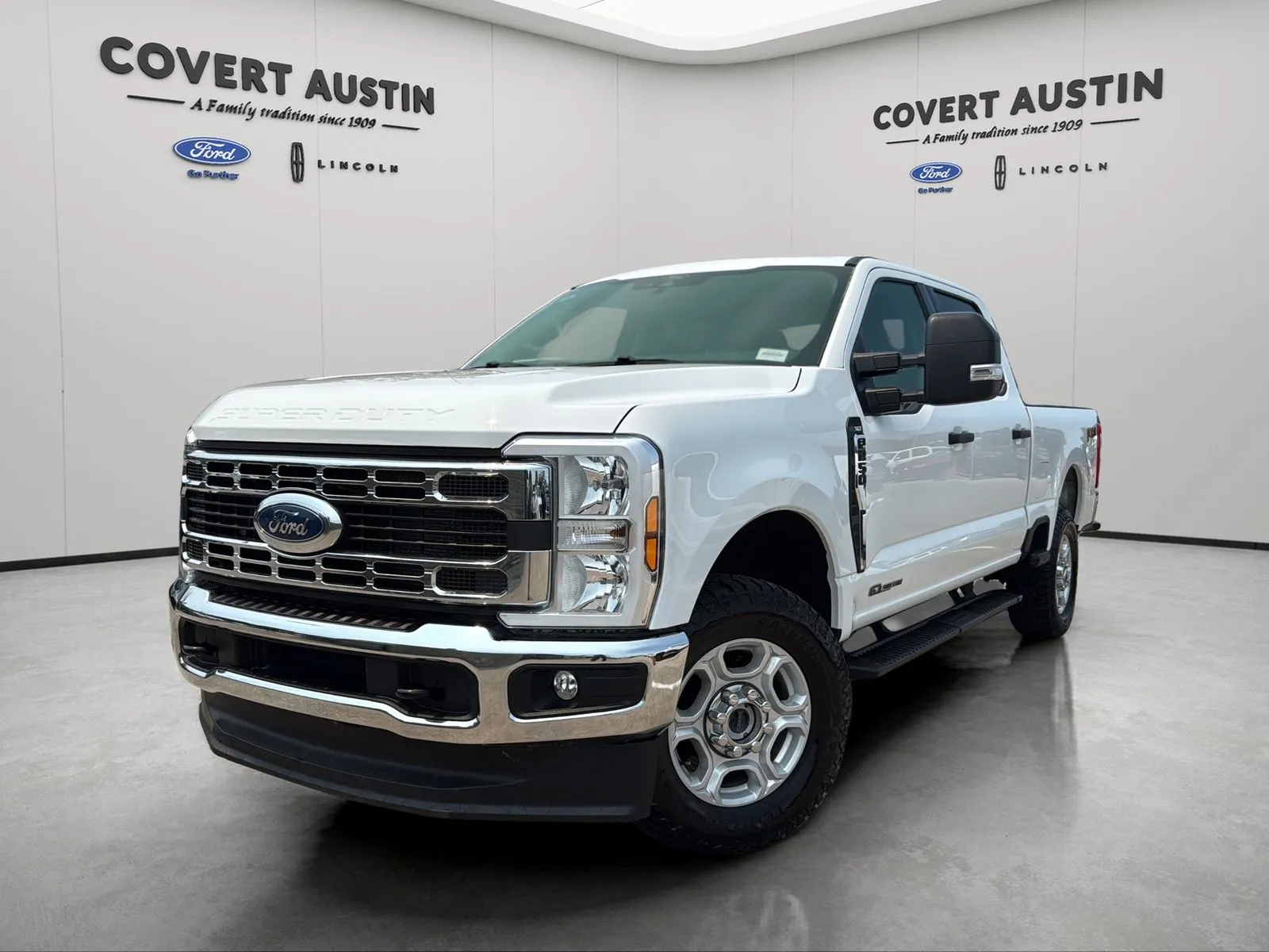 White 2025 Ford F-250SD XLT for sale in Austin, TX
