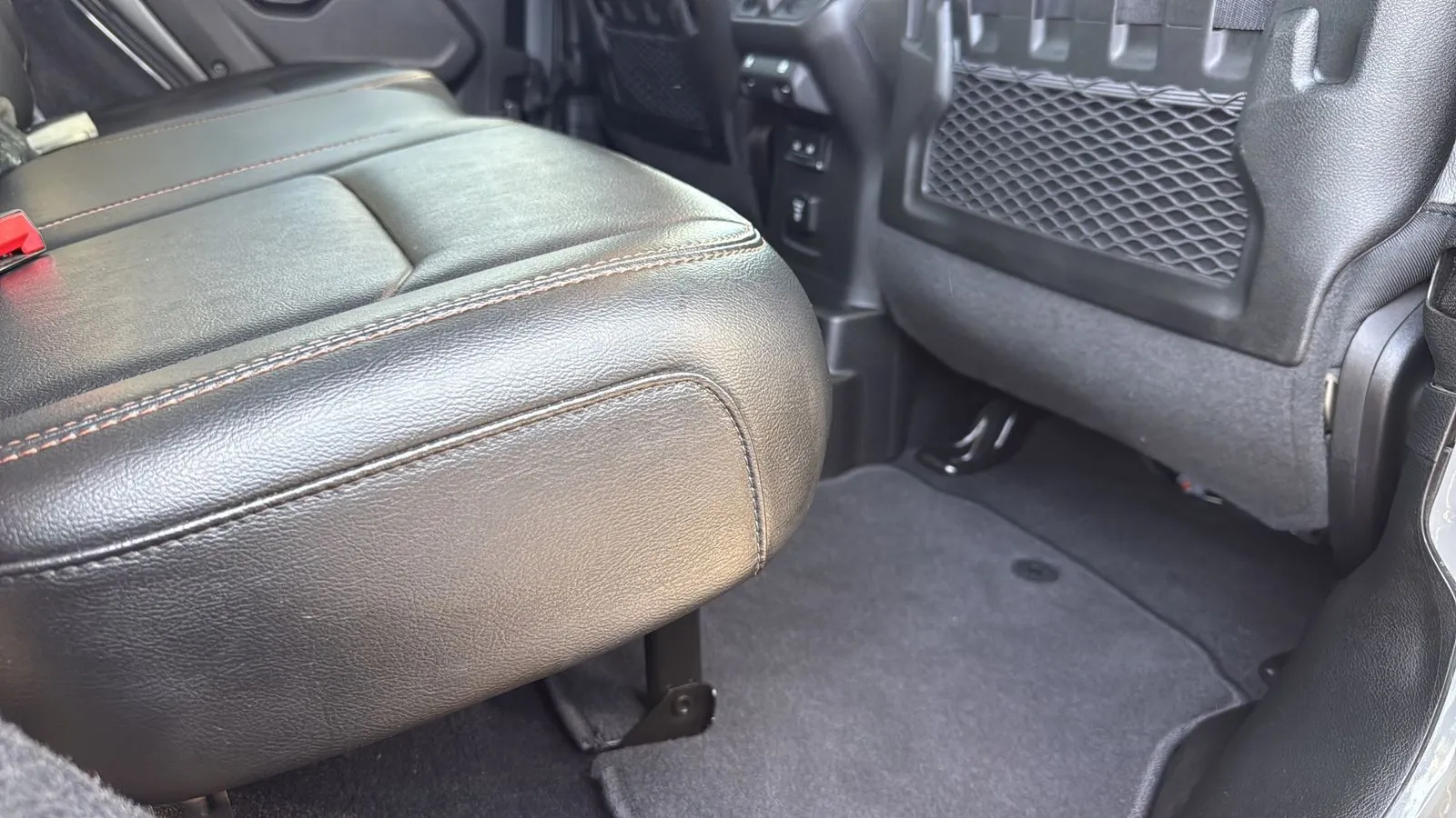 Jeep Wrangler photo 26