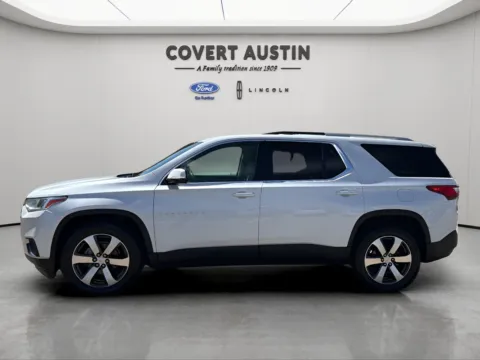 Photos of 2018 Chevrolet Traverse 3LT for sale in Austin, TX at Covert Ford Lincoln