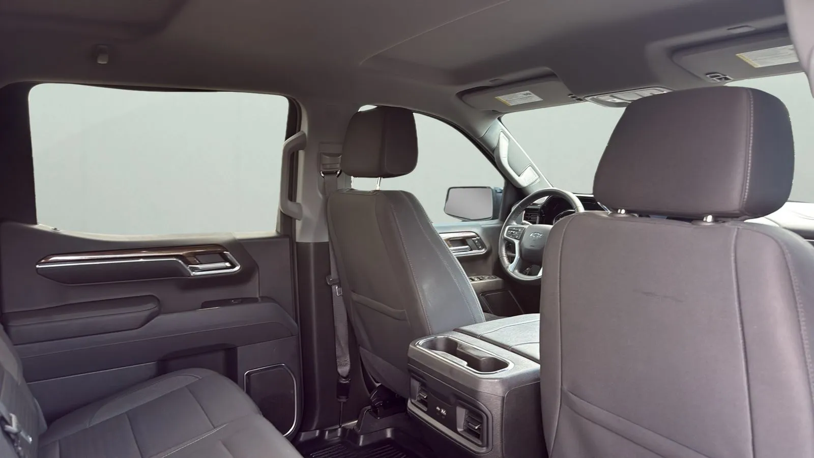 Chevrolet Silverado photo 28