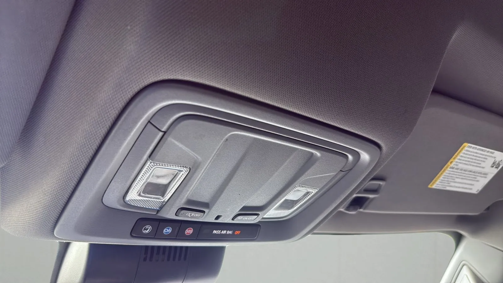 Chevrolet Silverado photo 22