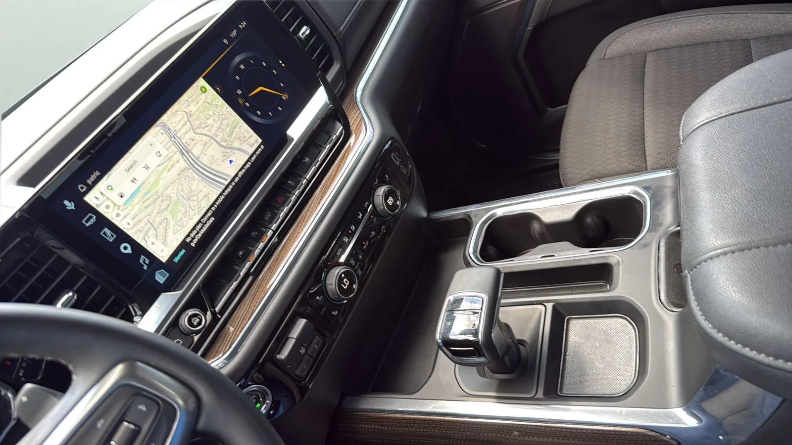 Chevrolet Silverado photo 20