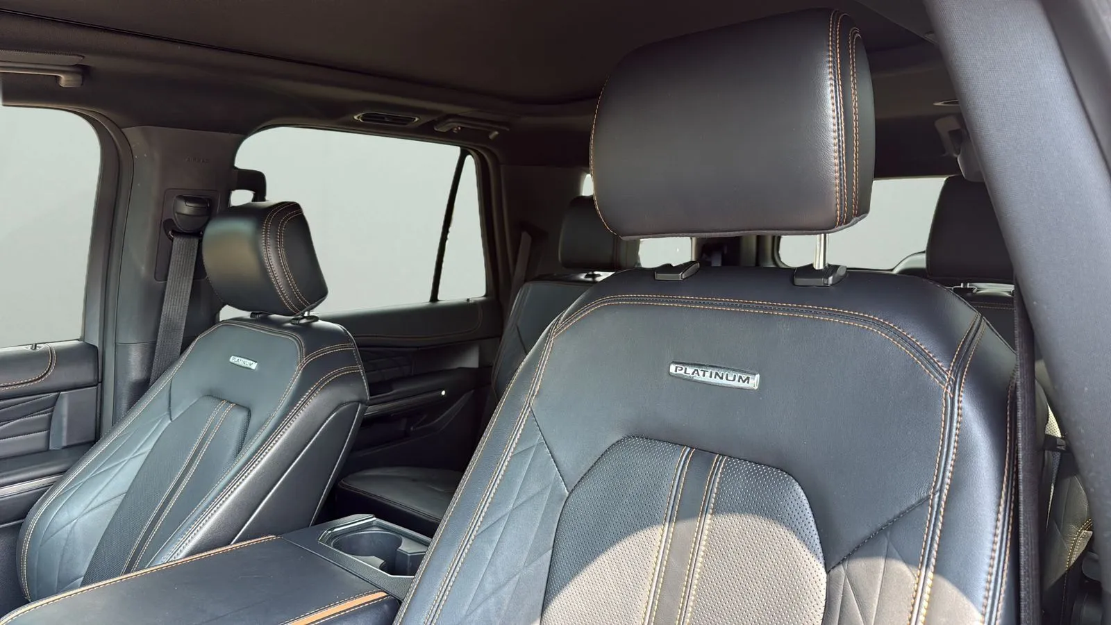 Ford Expedition photo 9