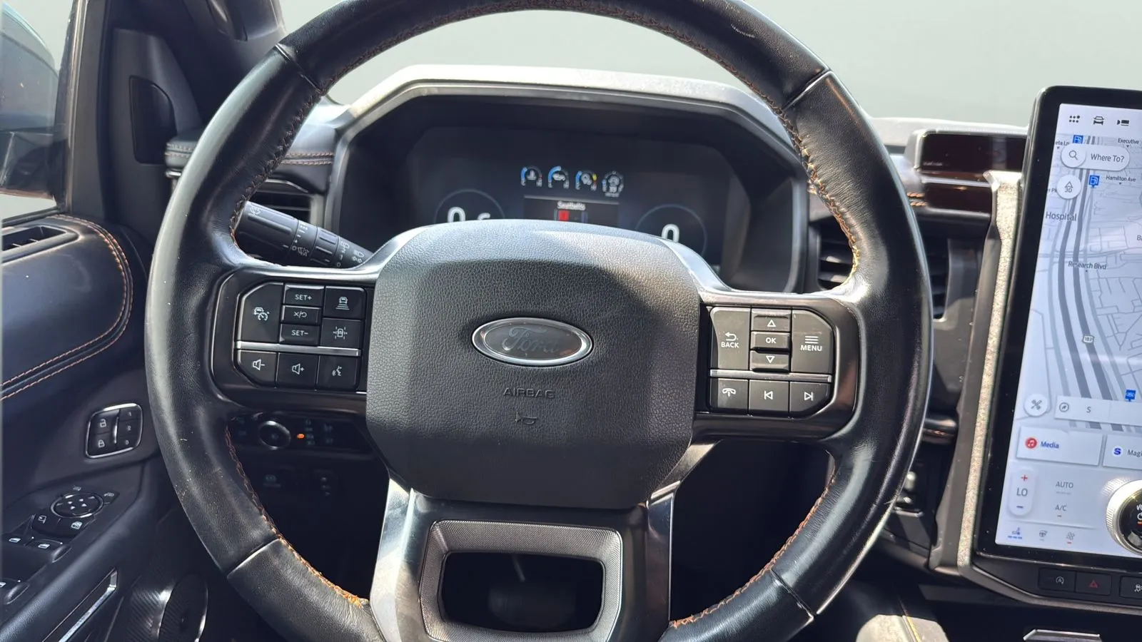 Ford Expedition photo 14