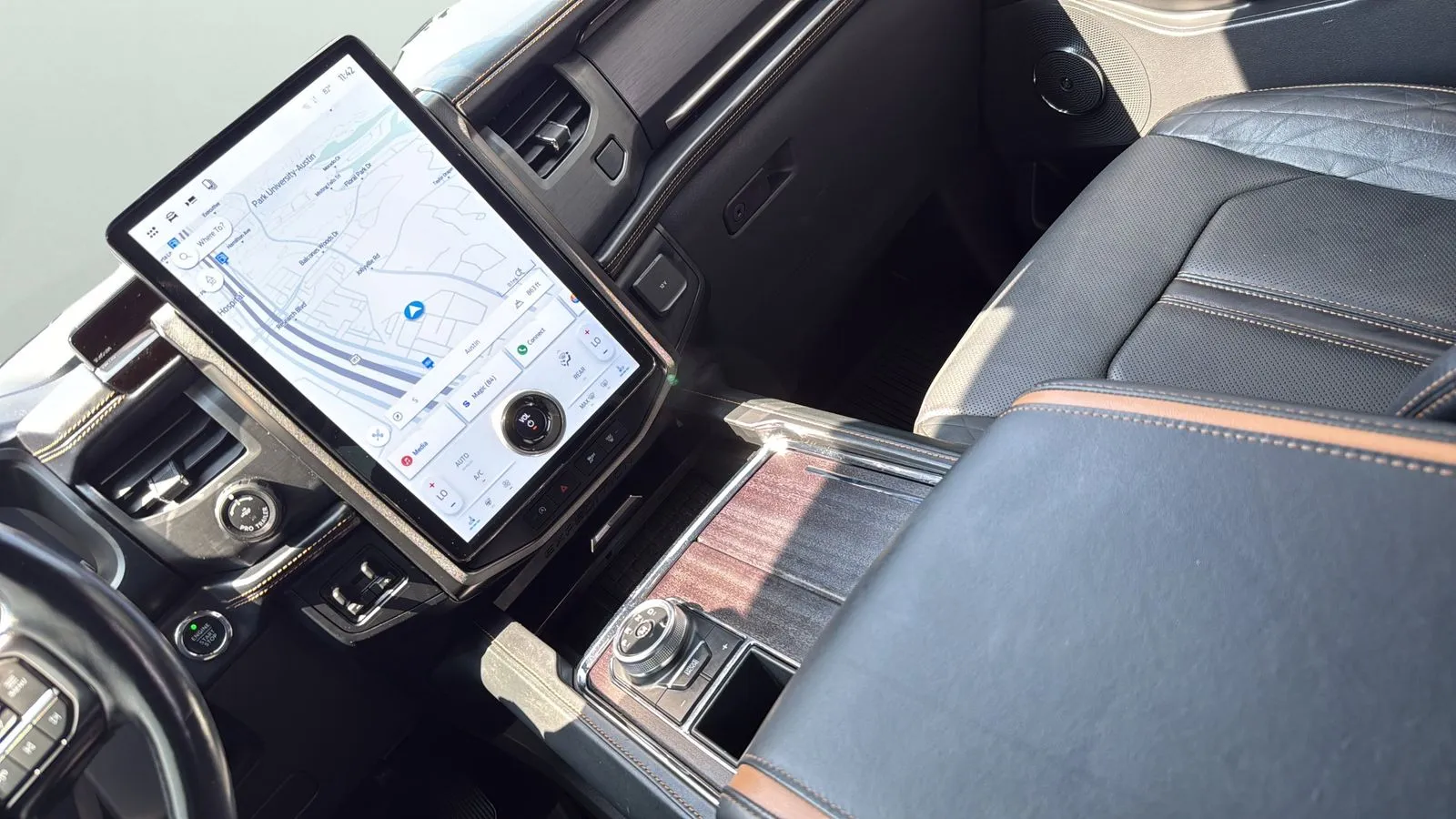 Ford Expedition photo 20