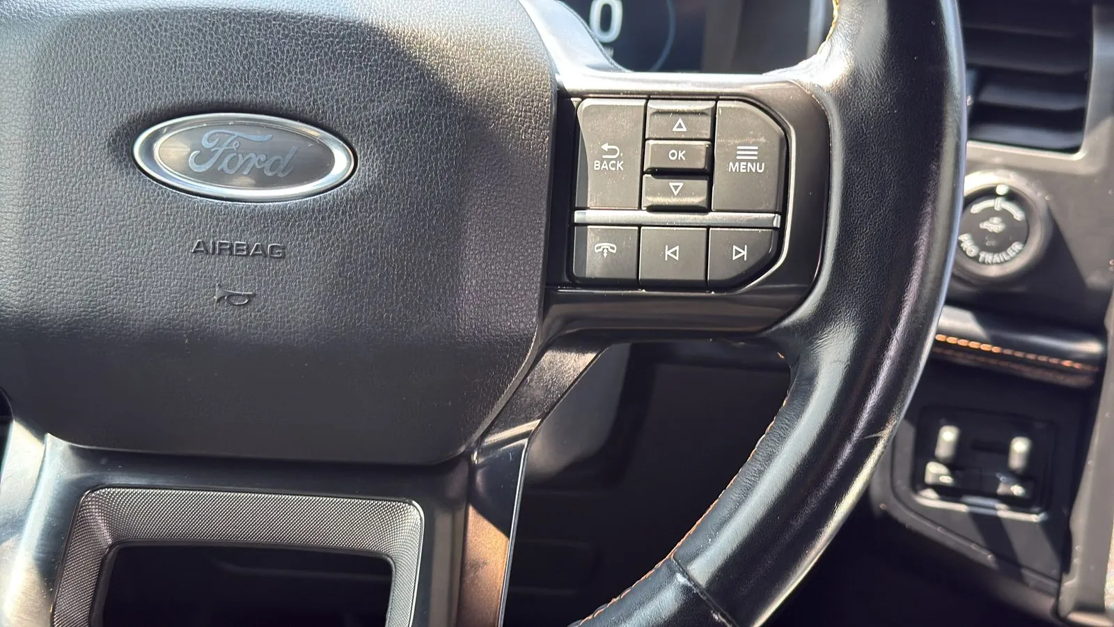 Ford Expedition photo 15