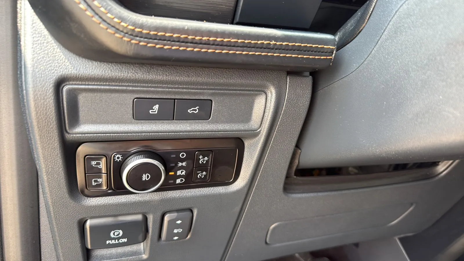 Ford Expedition photo 17