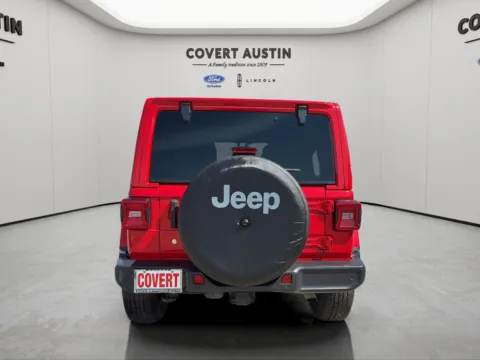 More photos of 2018 Jeep Wrangler Unlimited Sahara at Covert Ford Lincoln, TX