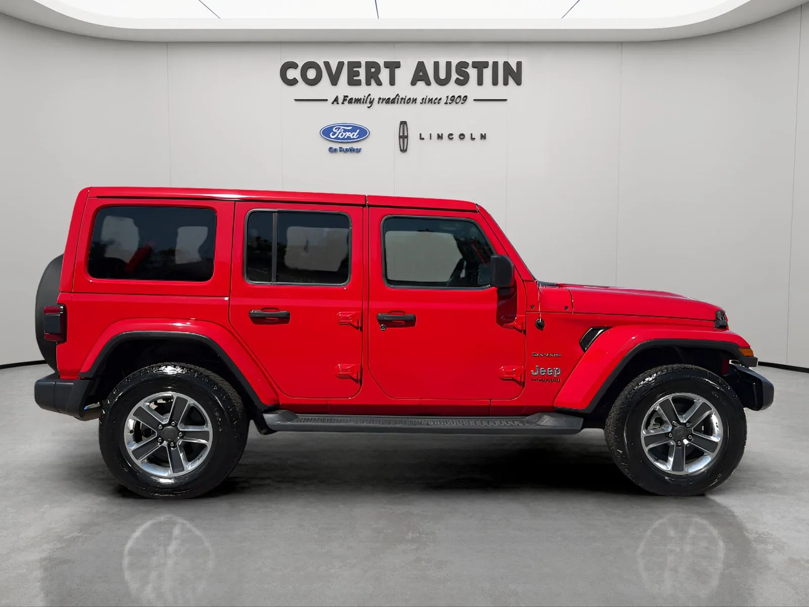 Jeep Wrangler photo 6
