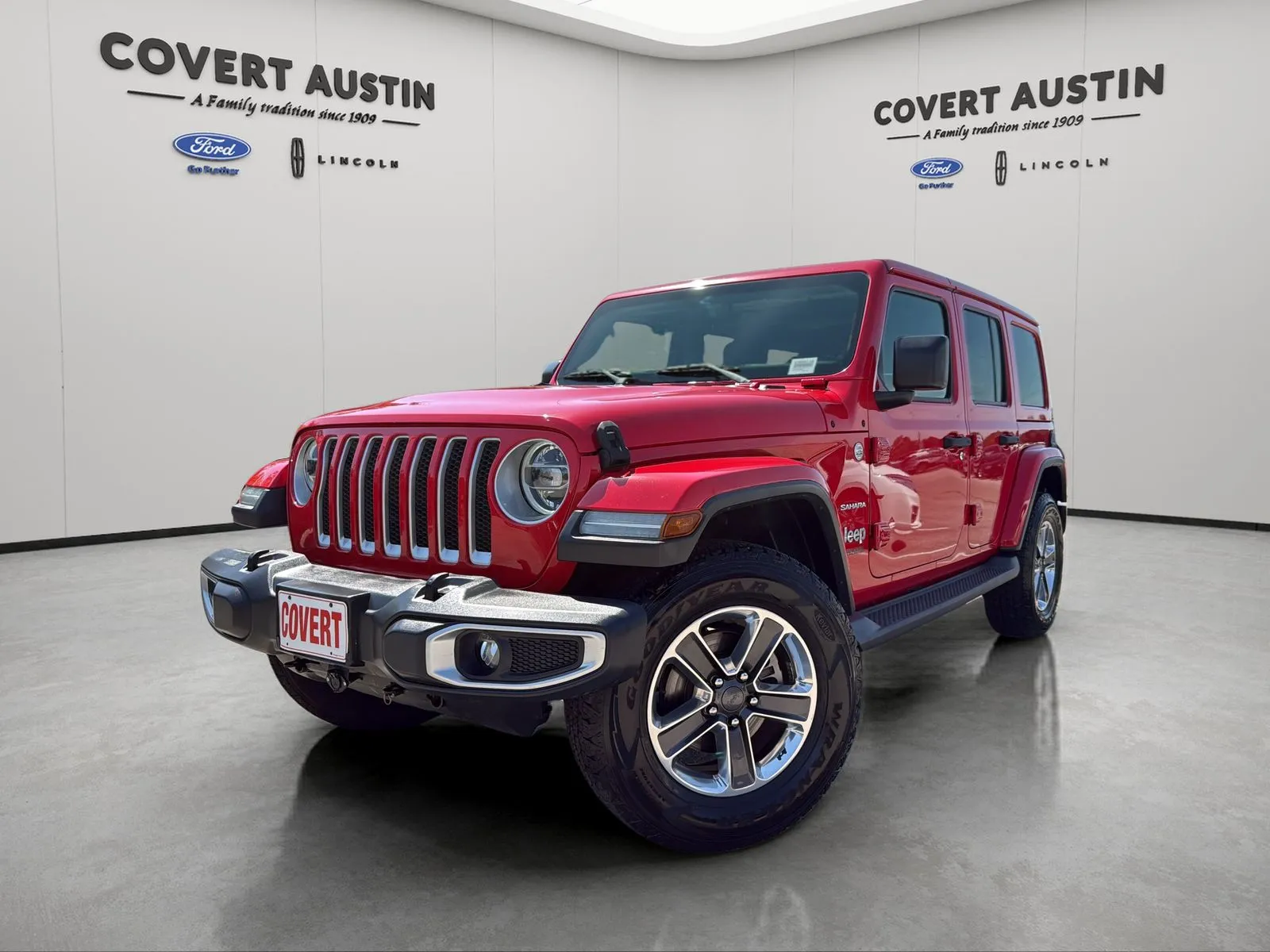 Red 2018 Jeep Wrangler Unlimited Sahara for sale in Austin, TX