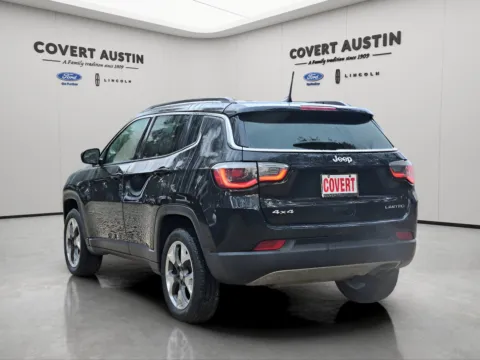 More photos of 2018 Jeep Compass Limited at Covert Ford Lincoln, TX