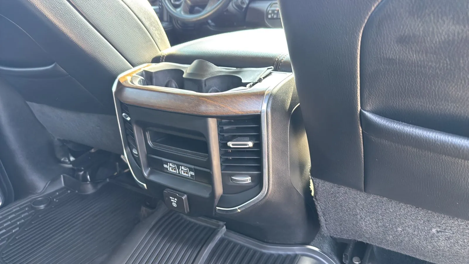 Ram 2500 photo 27