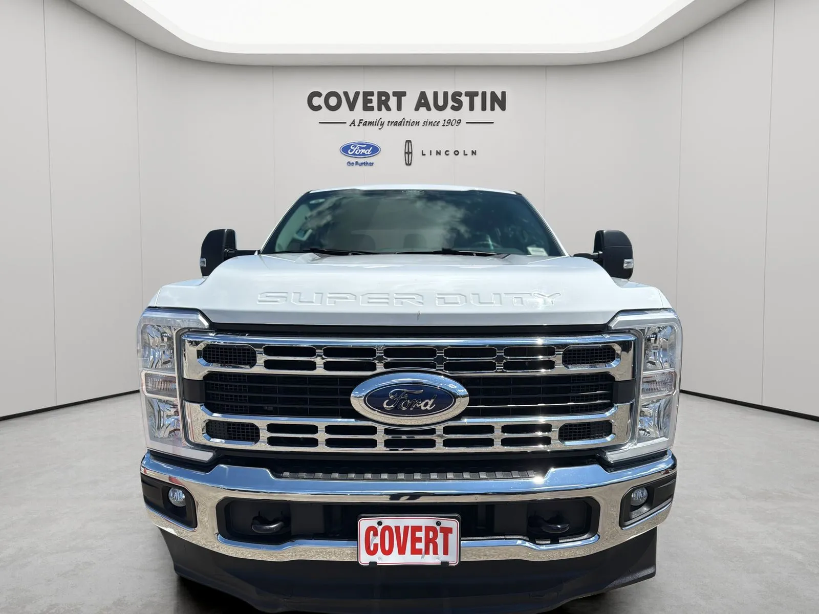 Ford F-250SD photo 8