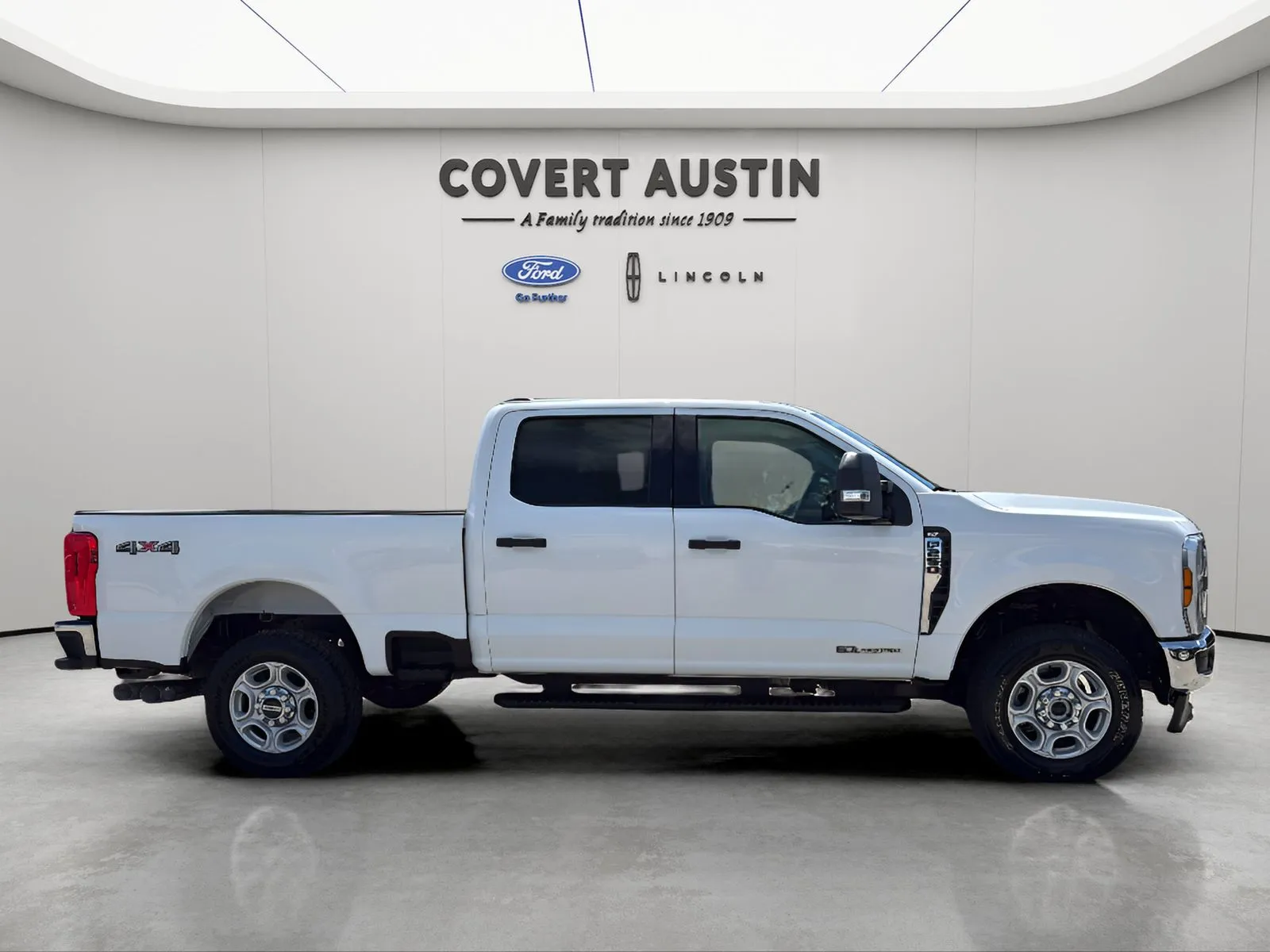 Ford F-250SD photo 6