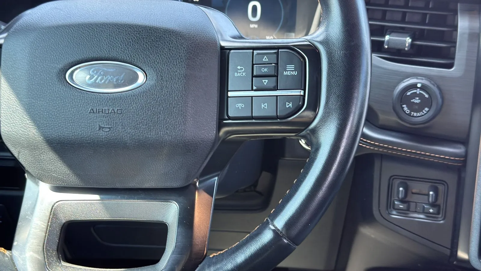 Ford Expedition photo 15