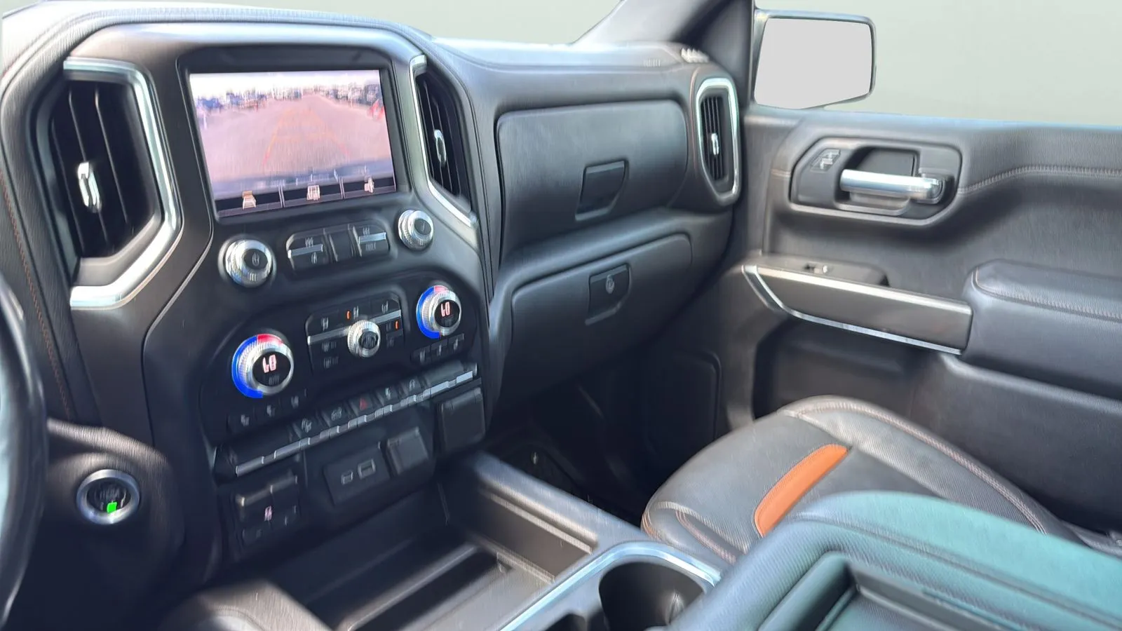 GMC Sierra photo 16