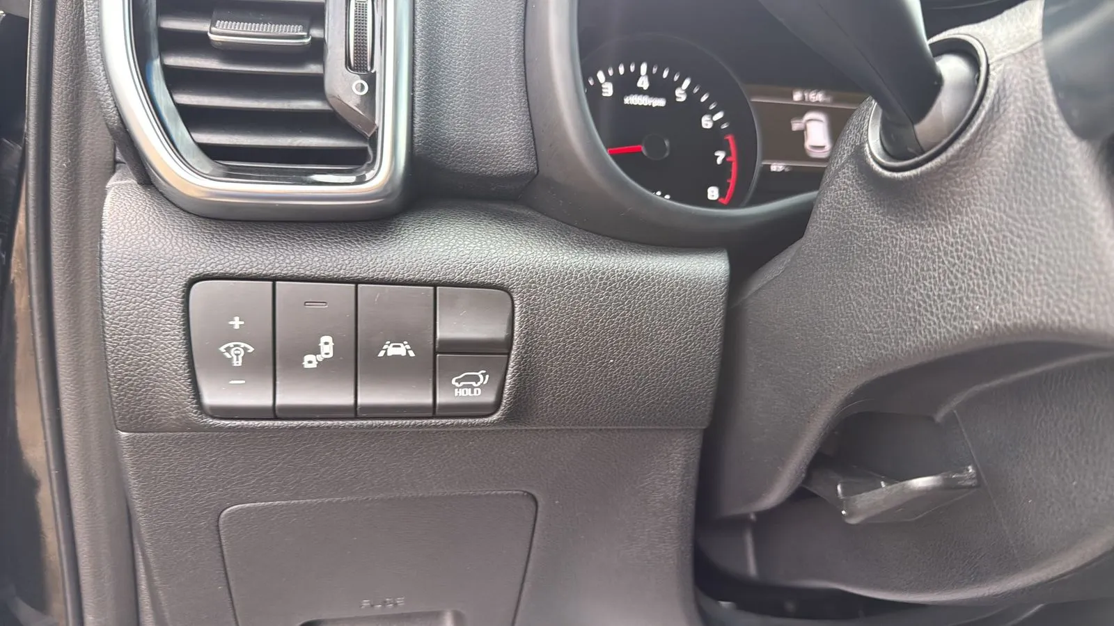 Kia Sportage photo 17