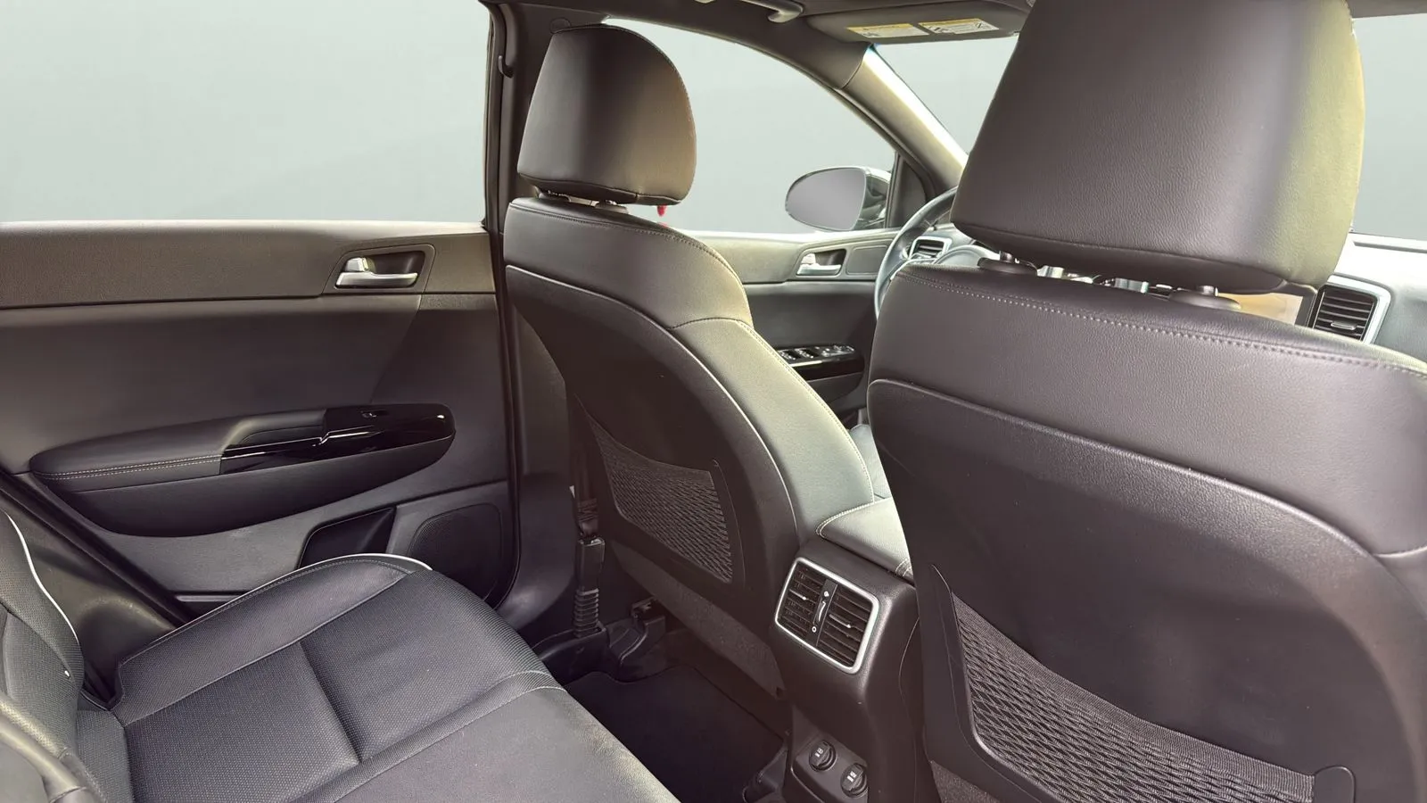Kia Sportage photo 28