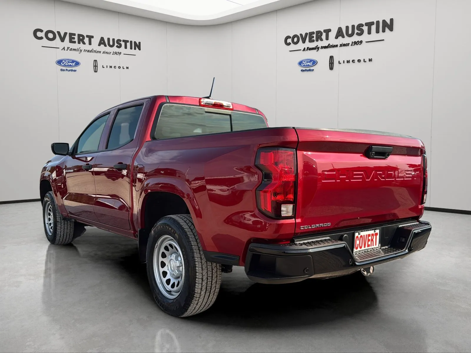 Chevrolet Colorado photo 3