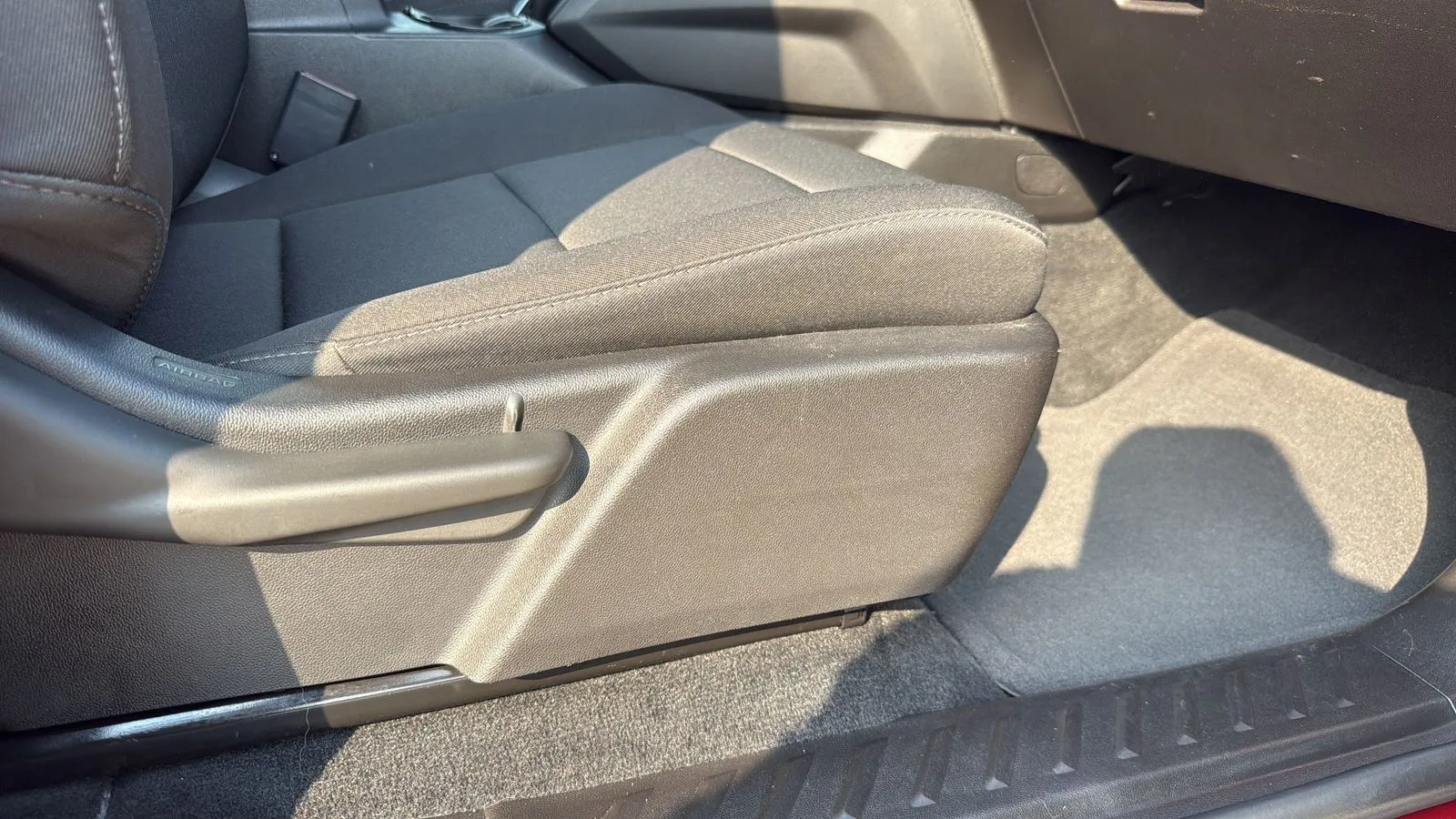 Chevrolet Colorado photo 24