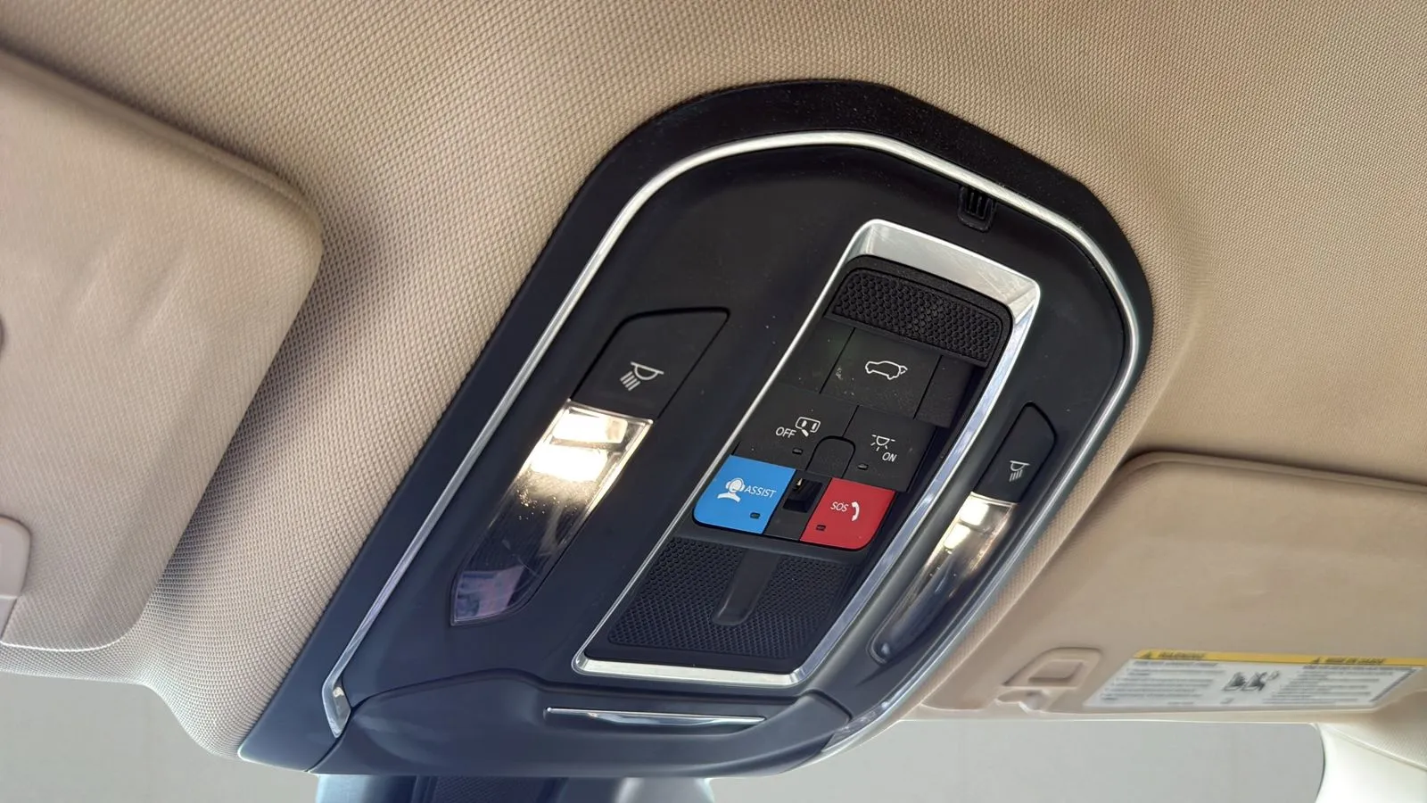 Jeep Grand Cherokee L photo 19