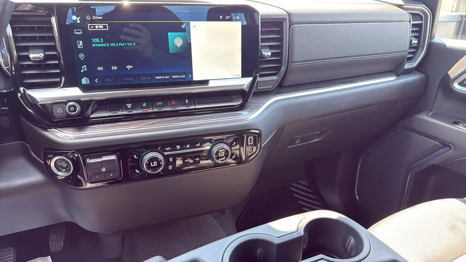 Chevrolet Silverado photo 19