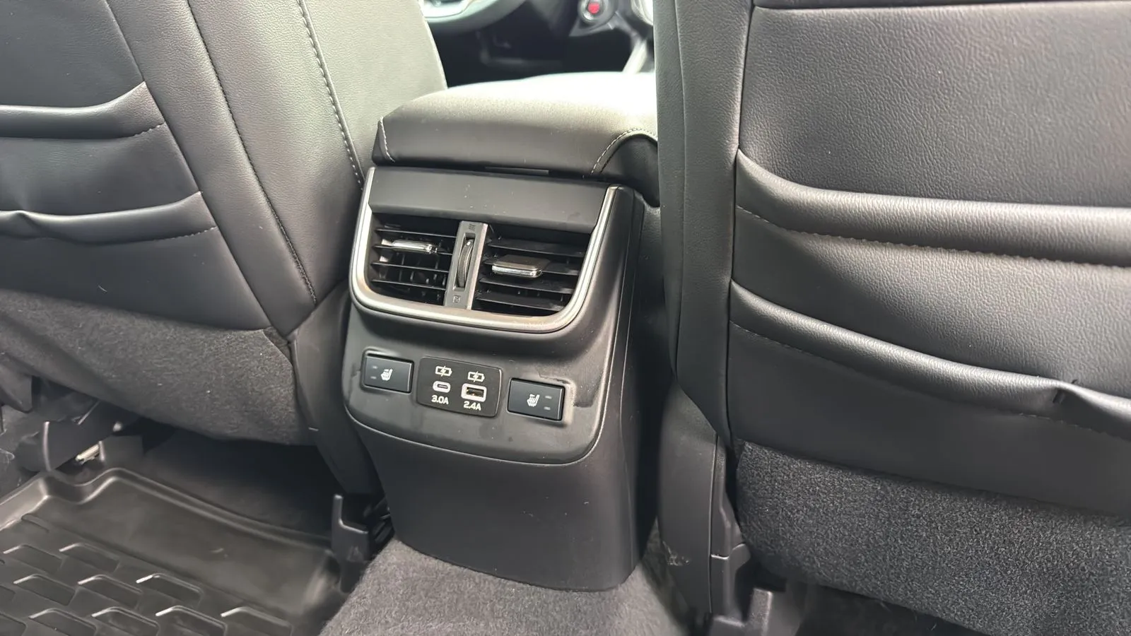 Subaru Outback photo 27