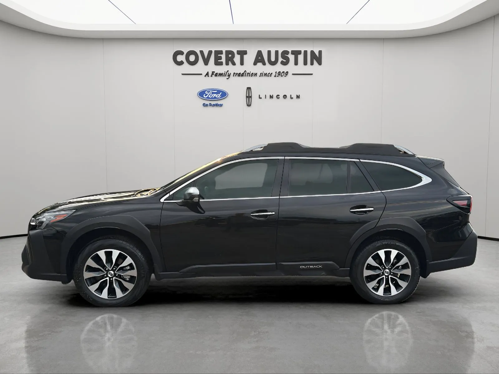 Subaru Outback photo 2