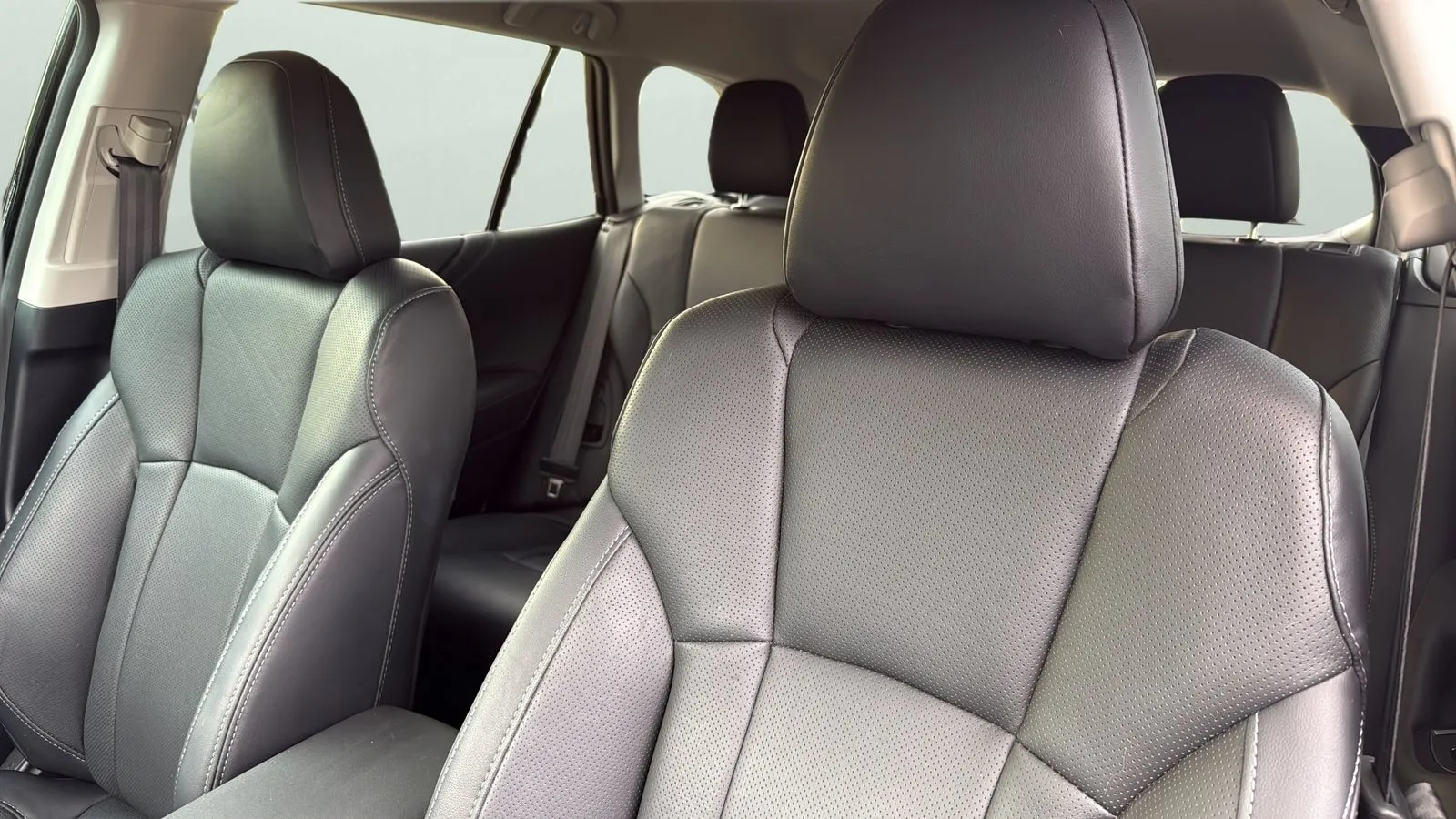 Subaru Outback photo 9